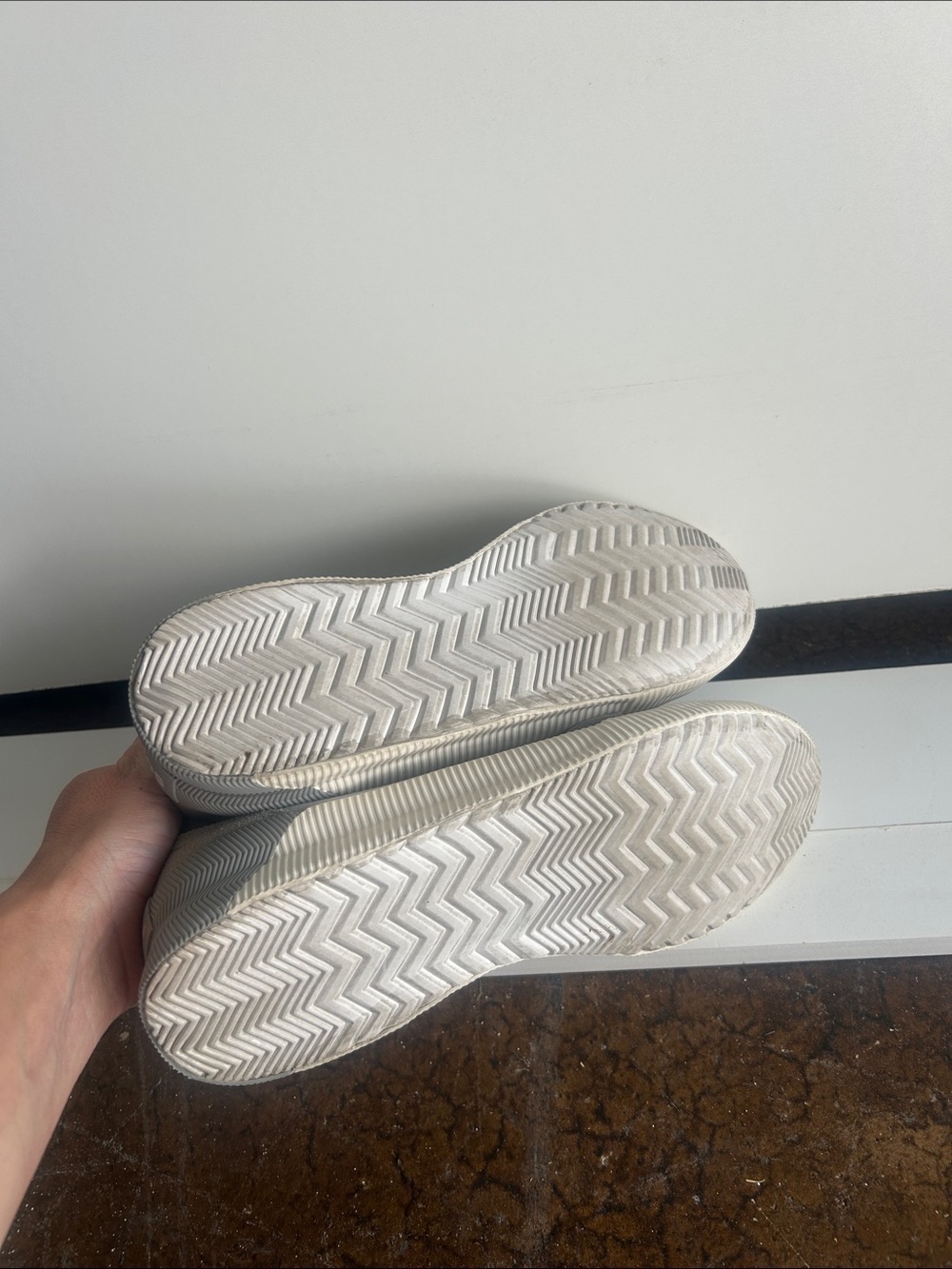 Sorel Women's Light Gray Lace-Up Sneakers 9.5 - Picture 3 of 5